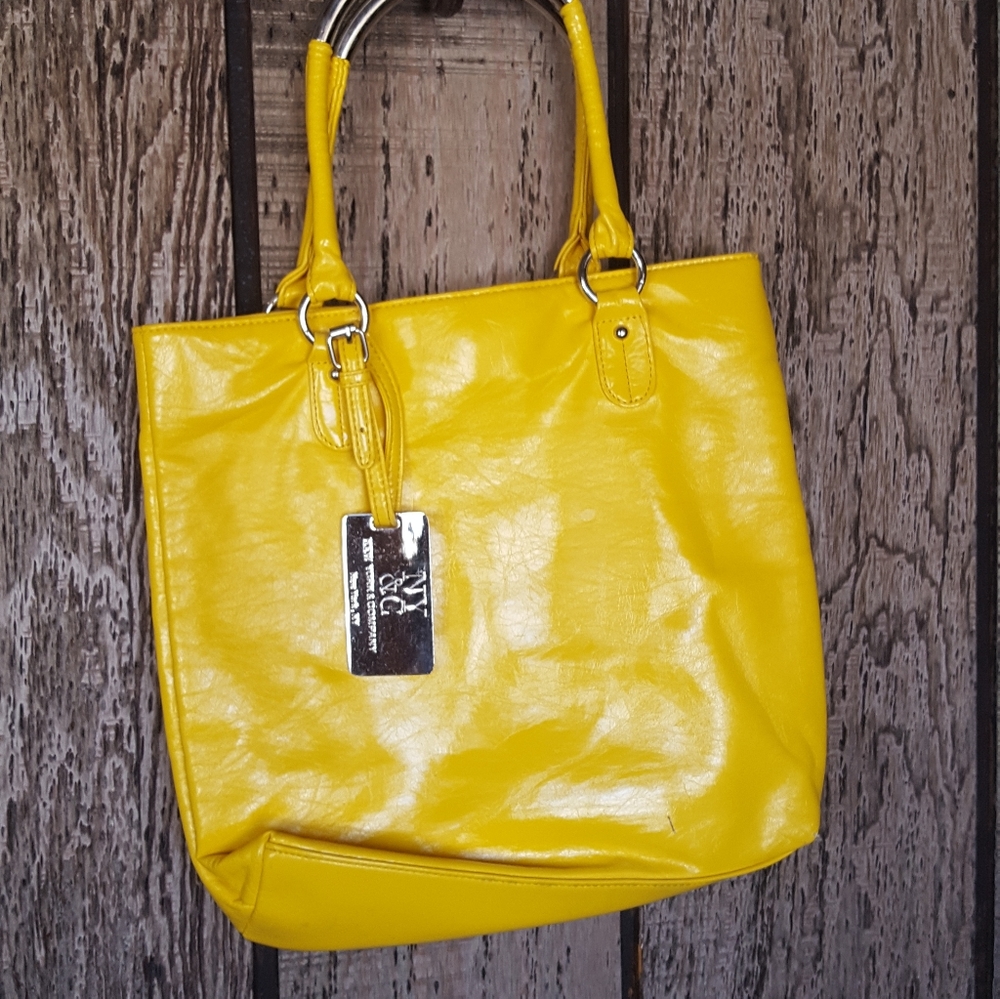 Fun yellow NY&Co tote